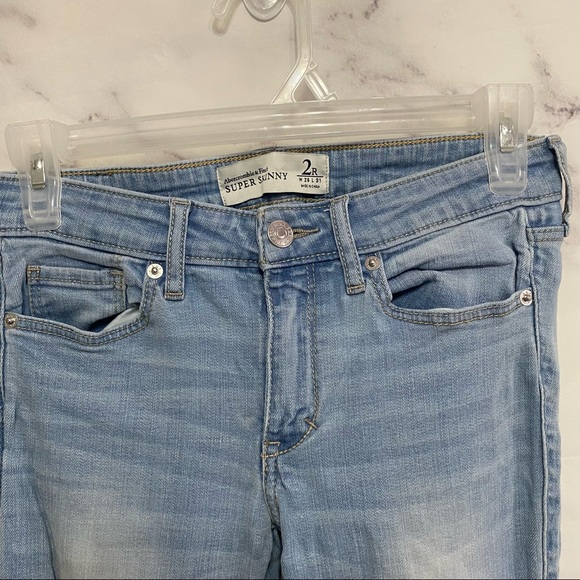 Abercrombie & Fitch Skinny Mid Rise Jeans - Picture 2 of 8
